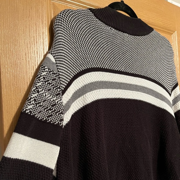 CJ Banks Black and White Zip Up Sweater - Picture 2 of 8